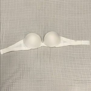 34B strapless bra